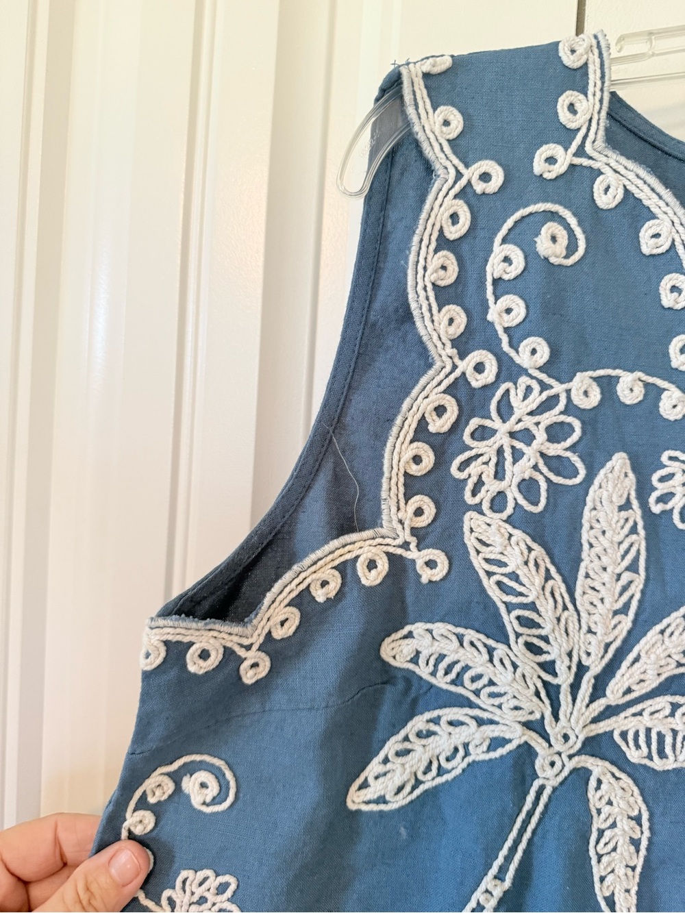 Simply Southern Blue Sleeveless Embroidered Palm Top - Picture 3 of 10